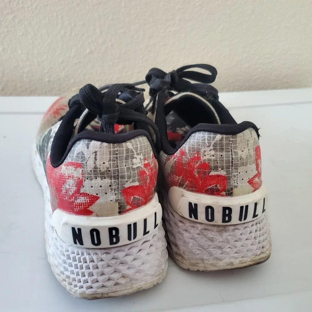 NOBULL Women's Ripstop Runner Shoes Size 8 Floral Red Black White Athletic